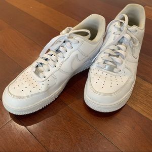 Nike Air Force 1 - low cut -  White on White Size 8.5